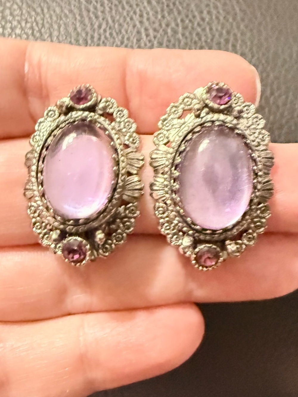 Vintage Oval Purple Cabochon Clip On Earrings